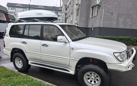Toyota Land Cruiser 100 рестайлинг 2, 2003 год, 3 700 000 рублей, 2 фотография