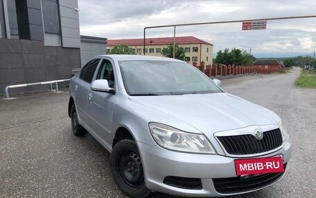 Skoda Octavia, 2010 год, 700 000 рублей, 2 фотография