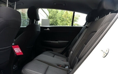 KIA Sportage IV рестайлинг, 2018 год, 2 190 000 рублей, 10 фотография