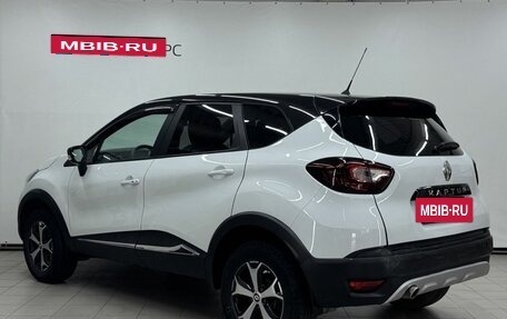 Renault Kaptur I рестайлинг, 2018 год, 999 000 рублей, 2 фотография