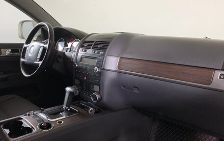 Volkswagen Touareg III, 2007 год, 750 000 рублей, 13 фотография