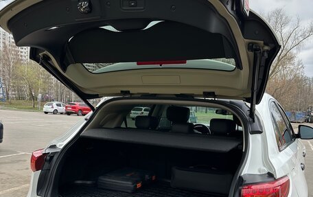 Infiniti QX70, 2014 год, 2 900 000 рублей, 10 фотография