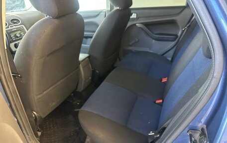 Ford Focus II рестайлинг, 2006 год, 400 000 рублей, 19 фотография
