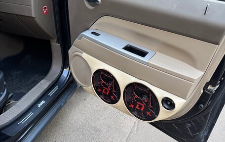 Jeep Liberty (Patriot), 2007 год, 1 350 000 рублей, 10 фотография