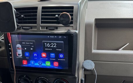 Jeep Liberty (Patriot), 2007 год, 1 350 000 рублей, 12 фотография