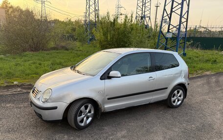 Volkswagen Polo IV рестайлинг, 2002 год, 250 000 рублей, 2 фотография