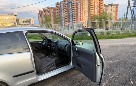 Volkswagen Polo IV рестайлинг, 2002 год, 250 000 рублей, 6 фотография