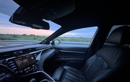 Toyota Camry, 2018 год, 4 100 000 рублей, 12 фотография