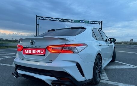 Toyota Camry, 2018 год, 4 100 000 рублей, 7 фотография