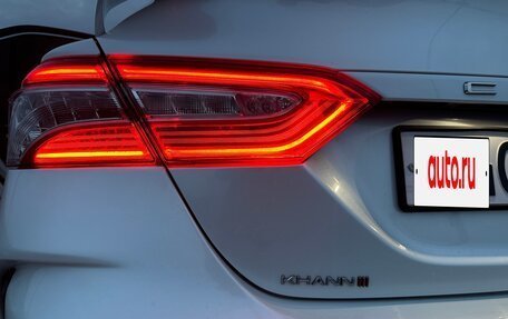Toyota Camry, 2018 год, 4 100 000 рублей, 21 фотография
