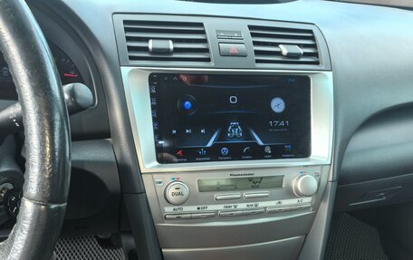 Toyota Camry, 2011 год, 1 500 000 рублей, 11 фотография