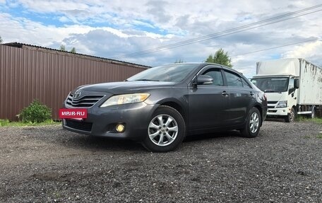 Toyota Camry, 2011 год, 1 500 000 рублей, 3 фотография