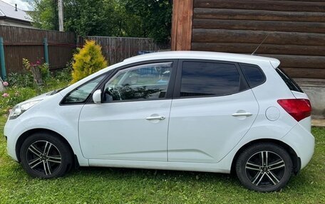 KIA Venga I, 2011 год, 950 000 рублей, 7 фотография