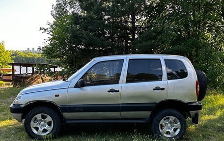 Chevrolet Niva I рестайлинг, 2006 год, 230 000 рублей, 3 фотография