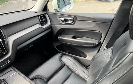 Volvo XC60 II, 2018 год, 3 299 000 рублей, 21 фотография