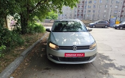 Volkswagen Polo VI (EU Market), 2011 год, 745 000 рублей, 1 фотография