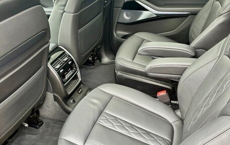 BMW X7, 2019 год, 9 000 000 рублей, 17 фотография