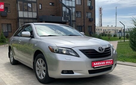 Toyota Camry, 2007 год, 830 000 рублей, 2 фотография