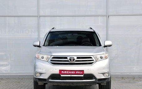 Toyota Highlander III, 2012 год, 1 999 000 рублей, 5 фотография