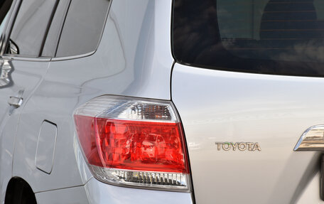 Toyota Highlander III, 2012 год, 1 999 000 рублей, 8 фотография