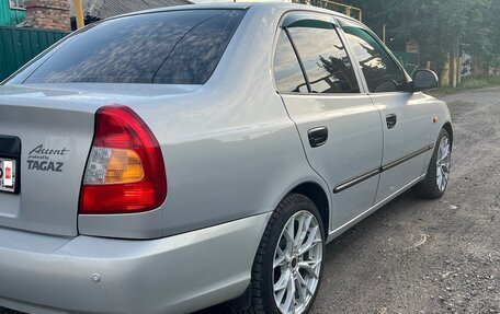 Hyundai Accent II, 2011 год, 710 000 рублей, 3 фотография