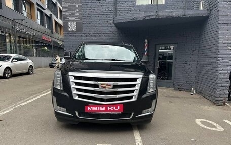 Cadillac Escalade IV, 2019 год, 6 100 000 рублей, 3 фотография