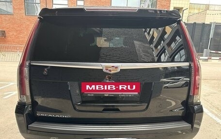 Cadillac Escalade IV, 2019 год, 6 100 000 рублей, 7 фотография