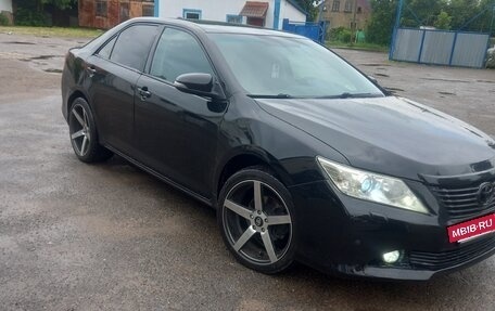 Toyota Camry, 2013 год, 1 580 000 рублей, 8 фотография