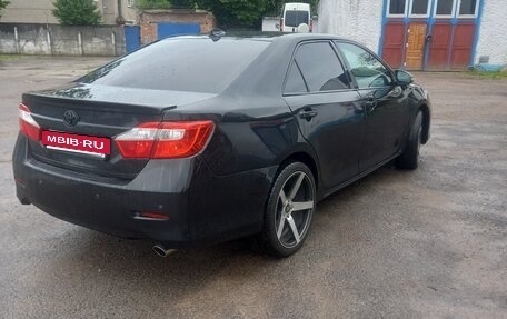 Toyota Camry, 2013 год, 1 580 000 рублей, 4 фотография