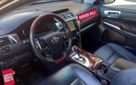 Toyota Camry, 2013 год, 1 580 000 рублей, 11 фотография