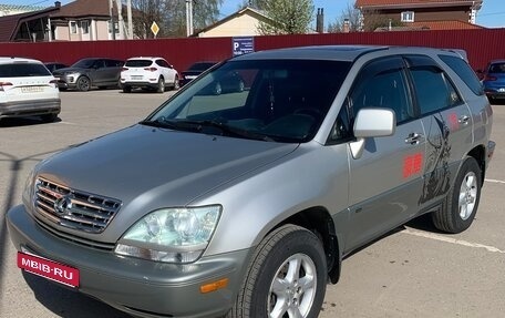Lexus RX IV рестайлинг, 2001 год, 790 000 рублей, 9 фотография
