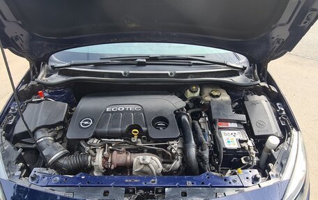 Opel Astra J, 2015 год, 1 295 000 рублей, 17 фотография