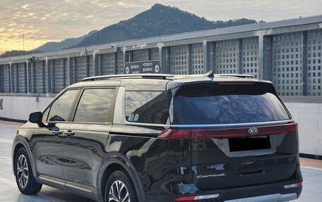 KIA Carnival, 2021 год, 2 830 000 рублей, 4 фотография