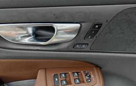 Volvo S60 III, 2022 год, 2 100 000 рублей, 10 фотография