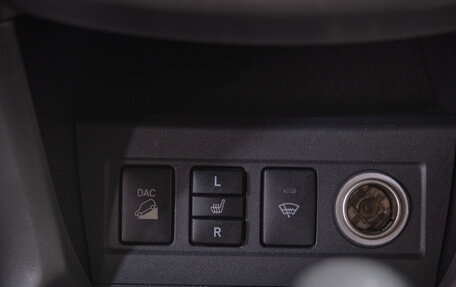 Toyota RAV4, 2006 год, 1 399 000 рублей, 14 фотография