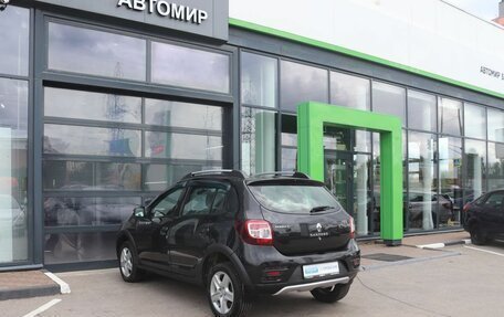 Renault Sandero II рестайлинг, 2015 год, 849 000 рублей, 3 фотография