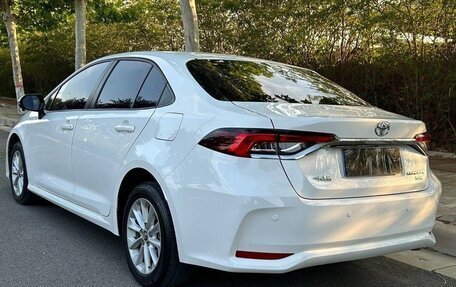 Toyota Corolla, 2022 год, 1 780 000 рублей, 4 фотография