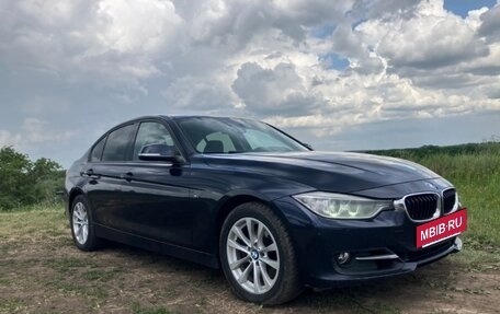 BMW 3 серия, 2013 год, 1 400 000 рублей, 3 фотография