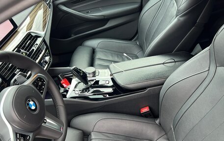 BMW 5 серия, 2020 год, 5 500 000 рублей, 22 фотография