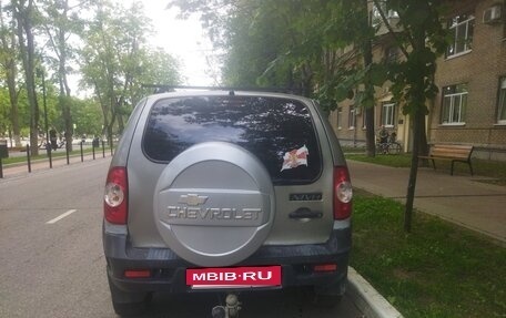 Chevrolet Niva I рестайлинг, 2011 год, 350 000 рублей, 3 фотография