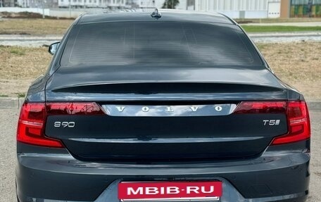 Volvo S90 II рестайлинг, 2017 год, 2 900 000 рублей, 2 фотография
