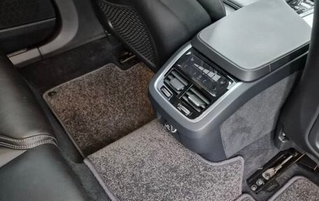 Volvo S90 II рестайлинг, 2017 год, 2 900 000 рублей, 8 фотография