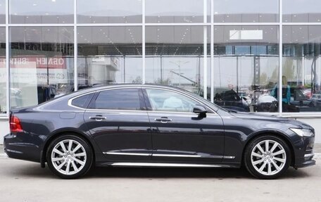 Volvo S90 II рестайлинг, 2017 год, 2 900 000 рублей, 13 фотография