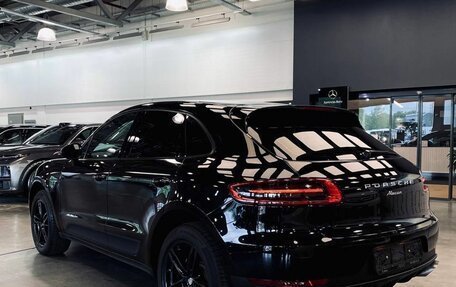 Porsche Macan I рестайлинг, 2018 год, 3 350 000 рублей, 2 фотография