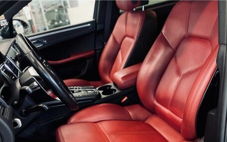 Porsche Macan I рестайлинг, 2018 год, 3 350 000 рублей, 6 фотография