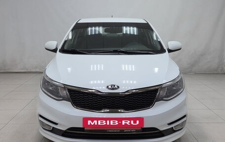 KIA Rio III рестайлинг, 2016 год, 840 000 рублей, 2 фотография