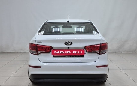 KIA Rio III рестайлинг, 2016 год, 840 000 рублей, 5 фотография