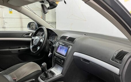 Skoda Octavia, 2010 год, 785 000 рублей, 11 фотография