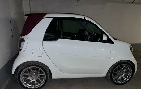Smart Fortwo III, 2016 год, 1 600 000 рублей, 1 фотография