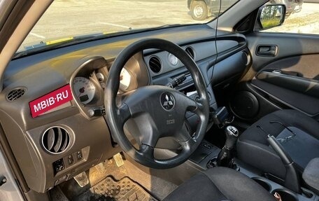 Mitsubishi Outlander III рестайлинг 3, 2007 год, 1 100 000 рублей, 7 фотография